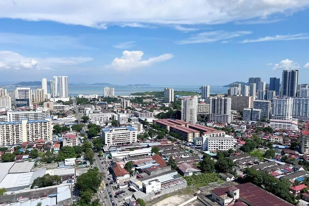 Georgetown Karpal Singh Skypool 3 Car Park Family & Baby-Friendly 10 Pax Luxury Suite Malaysia